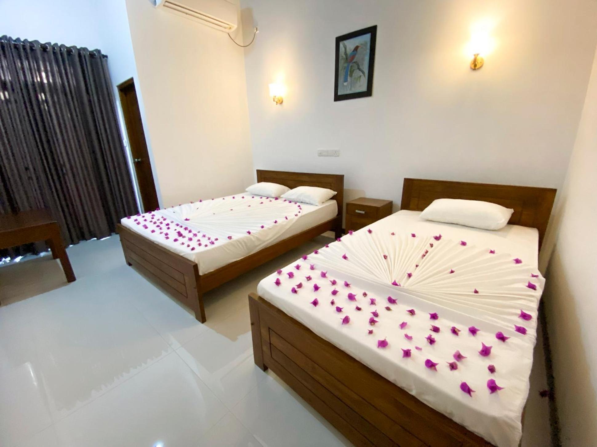 Yala Safari Green Home Stay Tissamaharama Exterior photo